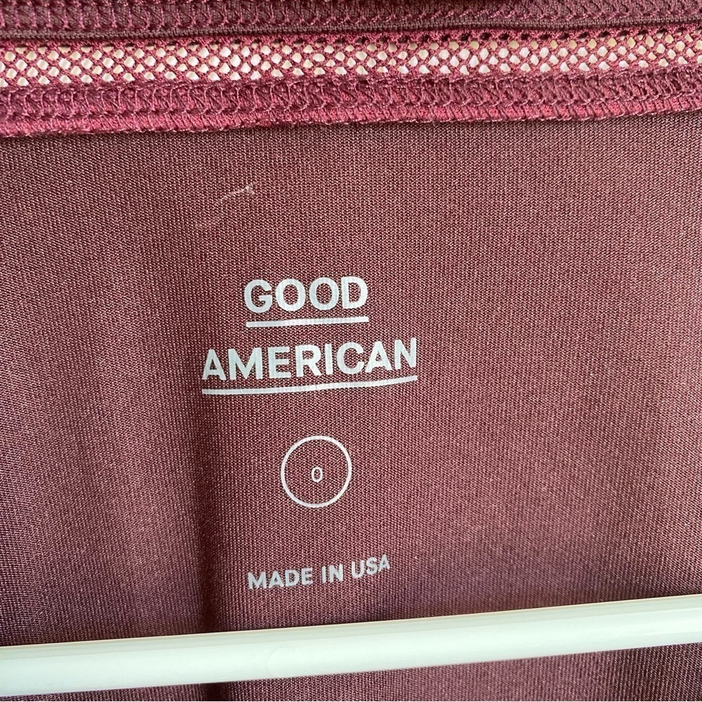 Good American Low down V neck maroon bodysuit size 0 - Picture 4 of 6